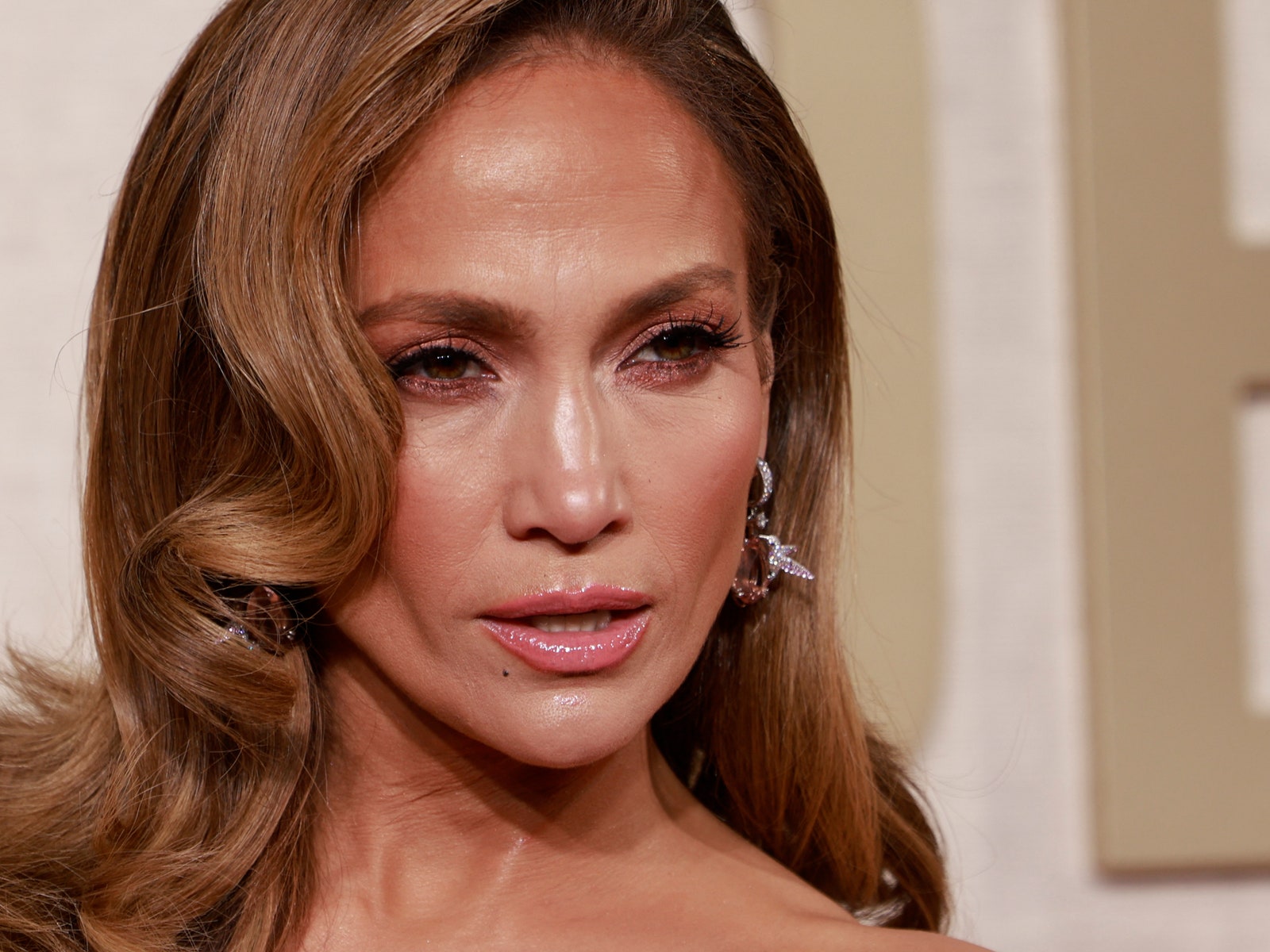 This Is Jennifer Lopez...With Heavy Shag Bangs